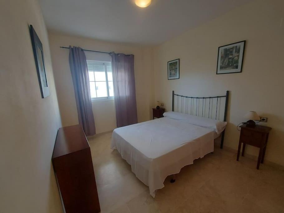 Apartamentos Residencial Duquesa San Luis de Sabinillas Εξωτερικό φωτογραφία